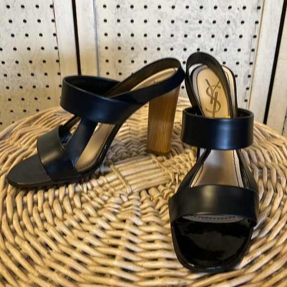 YVES SAINT LAURENT - Picture 10 of 10